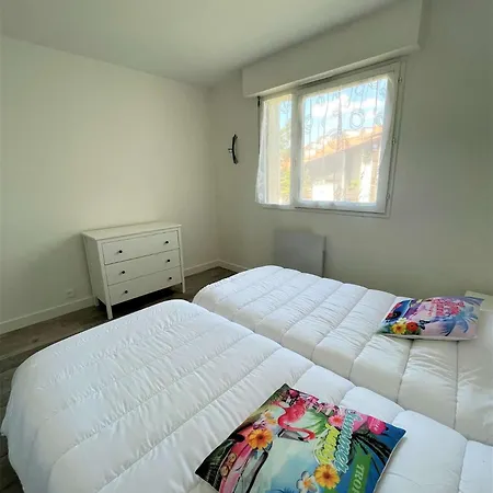 Ocean: Beachfront With Sea View Apartment Seignosse